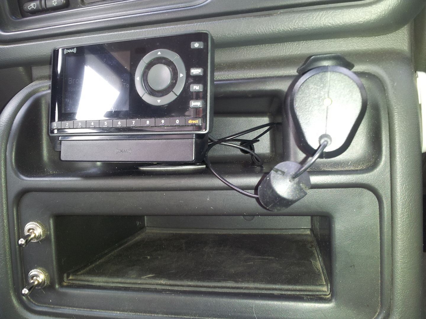 9907 sirius xm radio install Chevy Silverado and GMC Sierra Forum
